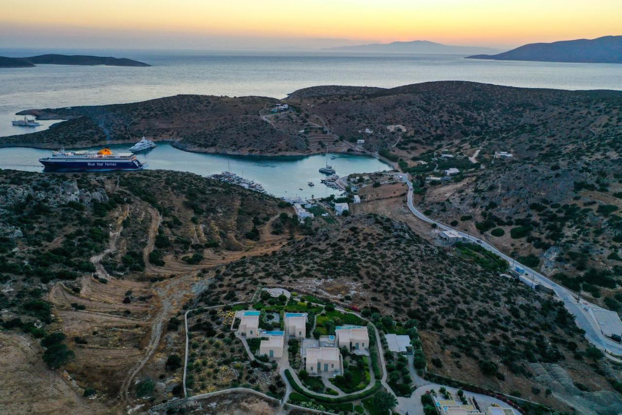 Schinoza Luxury Suites Schoinoussa Bagian luar foto