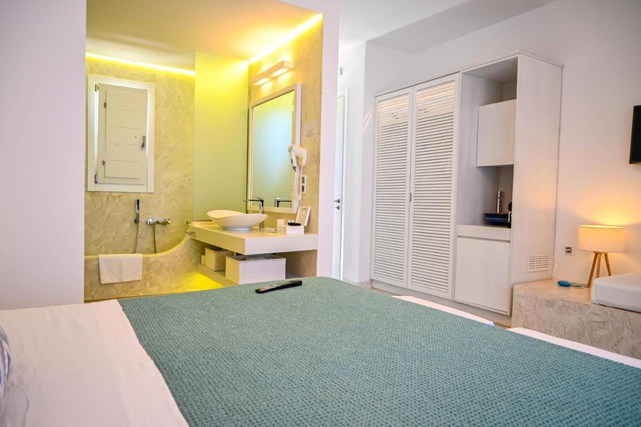 Schinoza Luxury Suites Schoinoussa Bagian luar foto
